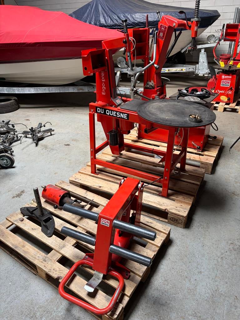 Complete inriching Banden bedrijf., Auto diversen, Autogereedschap, Ophalen, Gebruikt