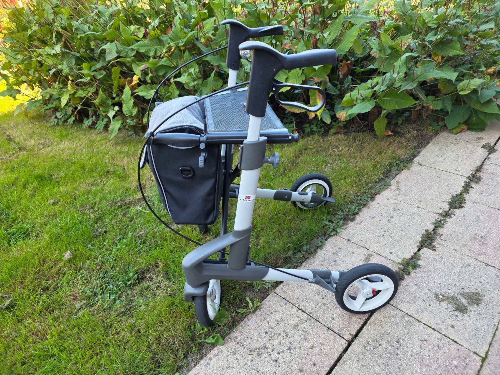 Rollator Topro lichtgewicht, Ophalen, Lichtgewicht, Zo goed als nieuw