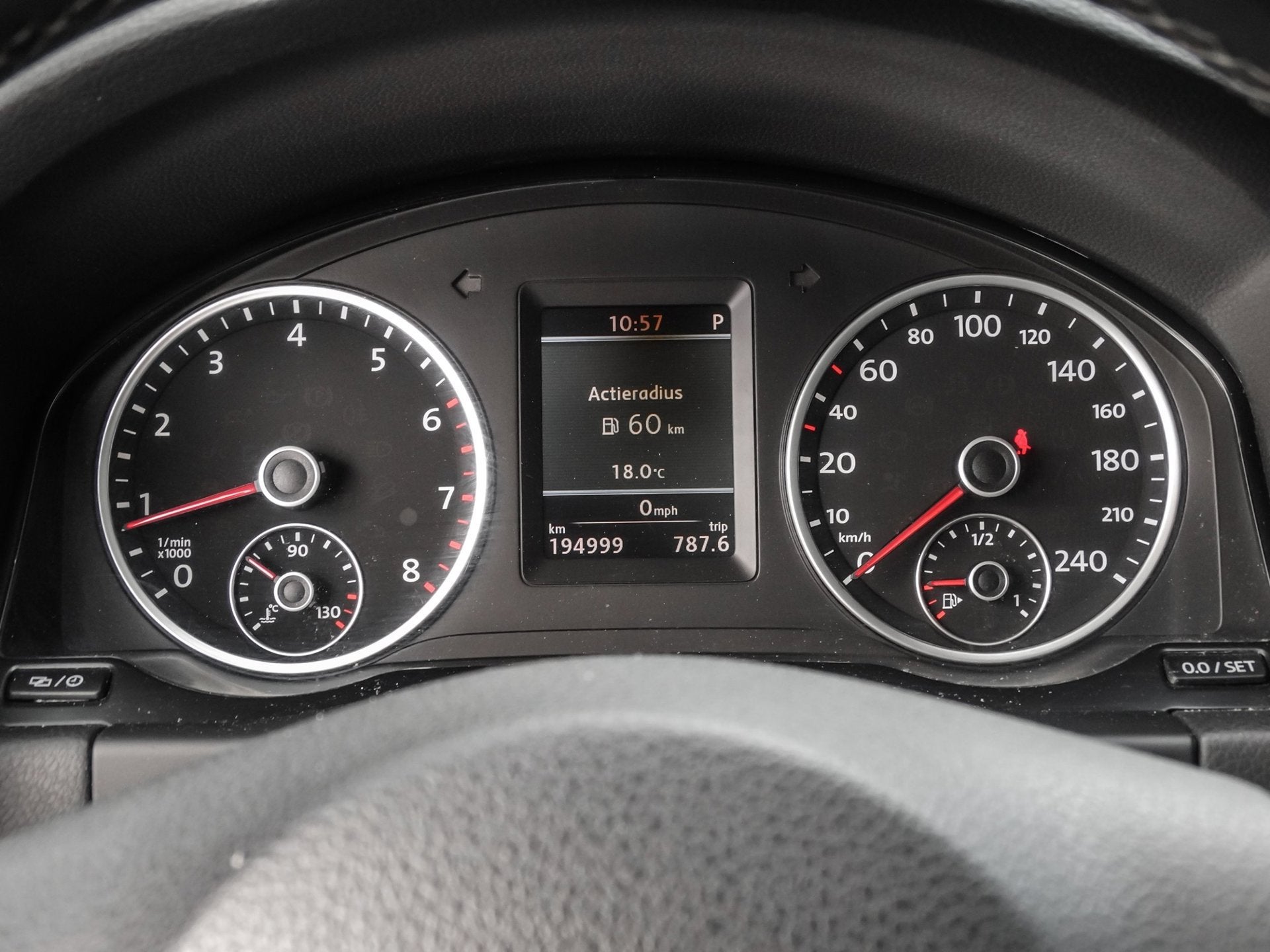 Foto 6 van Volkswagen Tiguan 2.0 TSI Sport&Style 4motion R-line Edition