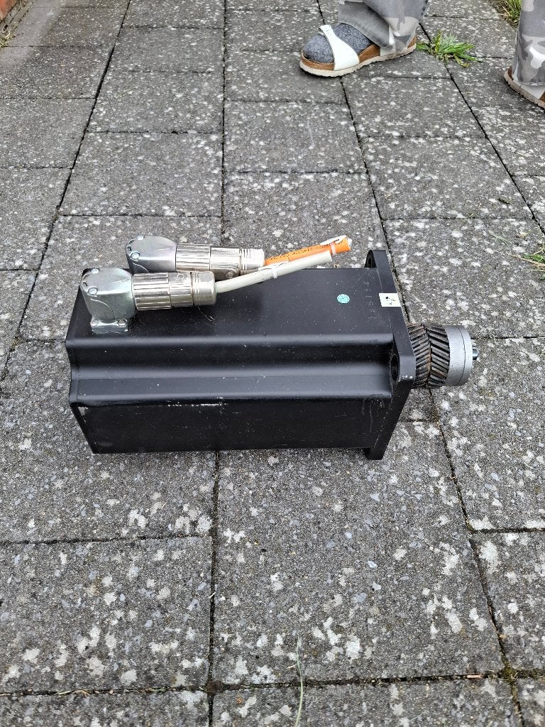 PHASE Ultract 3 Servo Motor 1.9kW met Rem (CNC / Simulator), Ophalen, Gebruikt, Elektromotor, 1800 rpm of meer