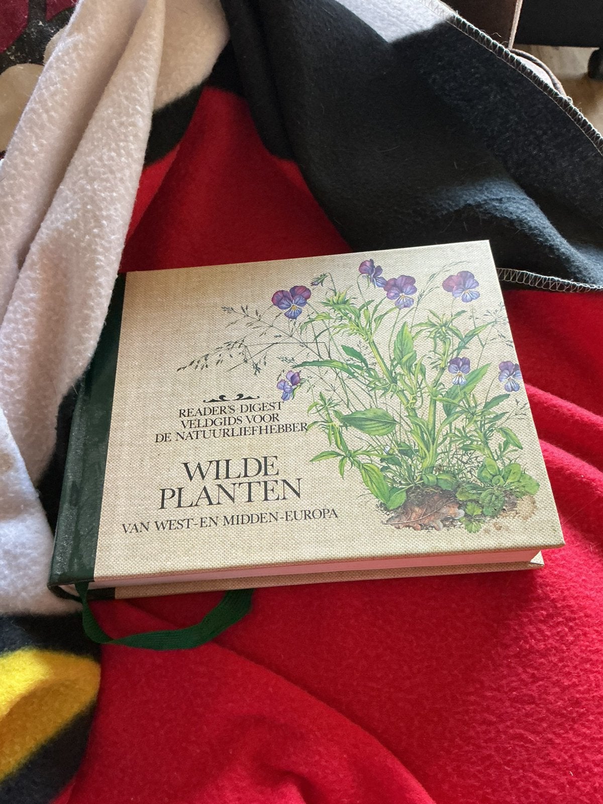 Reader digest. Wilde planten, zoogdieren., Boeken, Ophalen of Verzenden, Zo goed als nieuw, Bloemen, Planten en Bomen