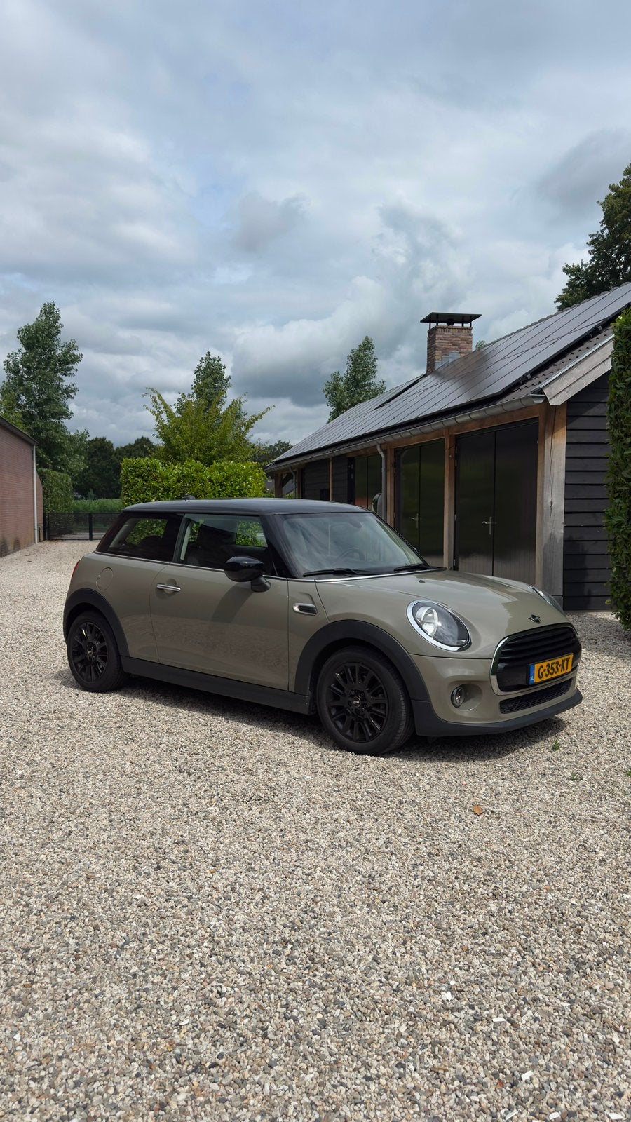 Mini 3-deurs (f56) 1.5 136pk Aut 2019 Grijs, 136 pk, 4 stoelen, 49 €/maand, Origineel Nederlands