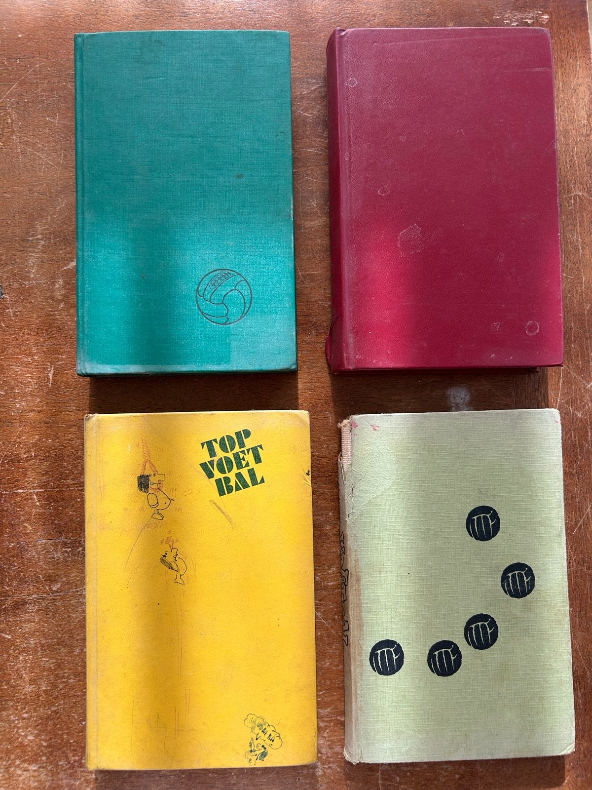 Vintage Voetbalboeken - Harry Molenaar Collectie, Boeken, Ophalen of Verzenden, Gelezen, Balsport
