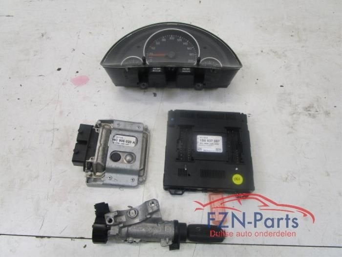 VW Up! Starterset ECU KM-Teller Sleutel + Boordnet, Ophalen of Verzenden, Gebruikt