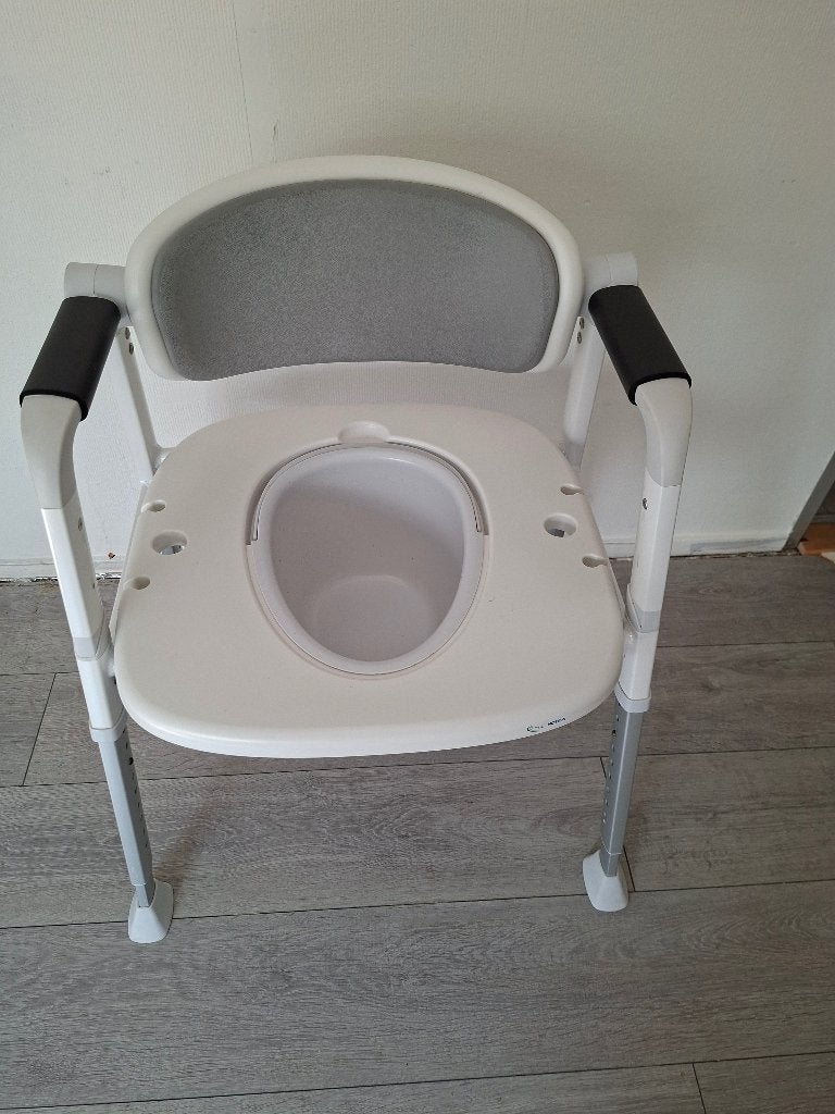 Po, overset / douche stoel, Ophalen of Verzenden, Zo goed als nieuw
