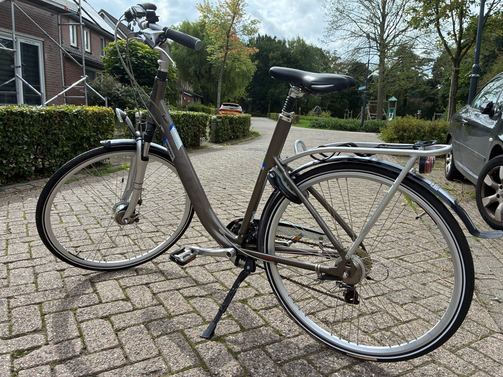 Giant Cosmo RS3 Damesfiets met lage instap - Goede staat, Fietsen en Brommers, Fietsen | Dames | Damesfietsen, Ophalen, Giant