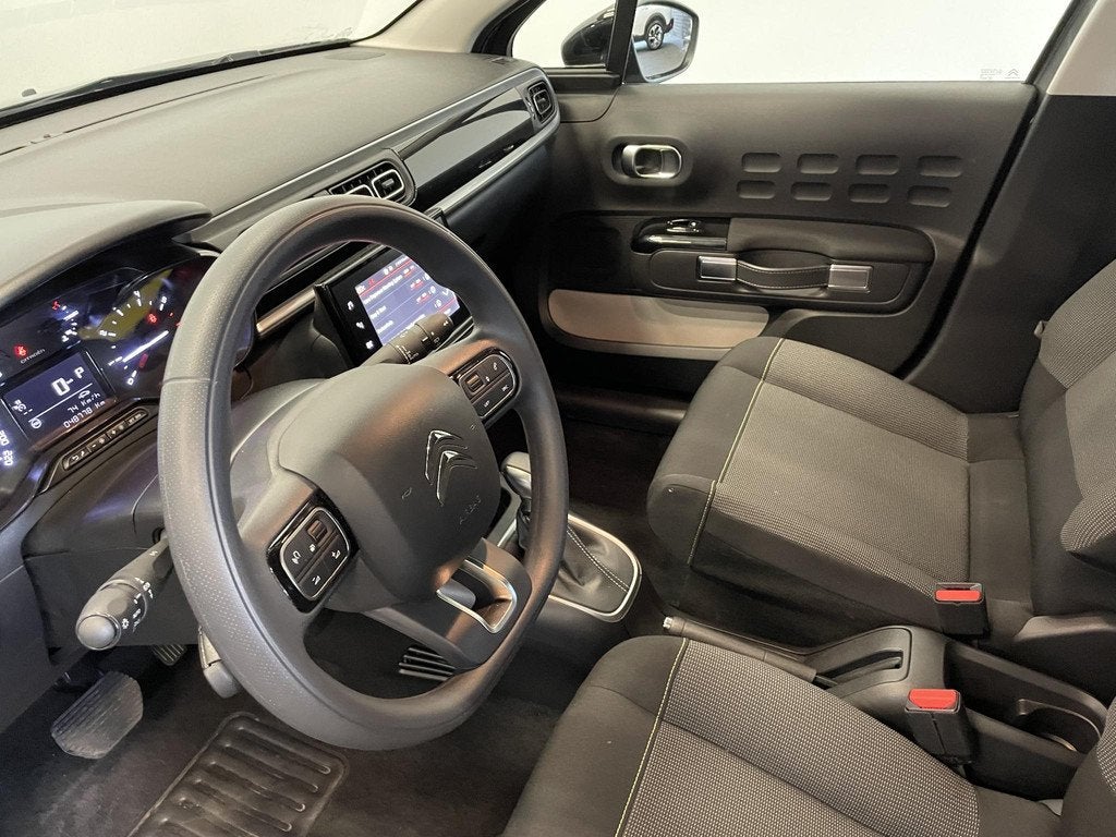Citroen C3 1.2 PureTech 110pk Automaat Max Airco Navigatie A, Auto's, Citroën, Gebruikt, Euro 6, 1199 cc, Bedrijf