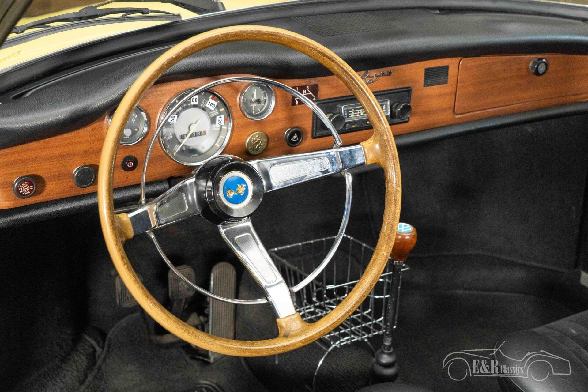 Volkswagen Karmann Ghia Cabriolet | 1971, foto 10