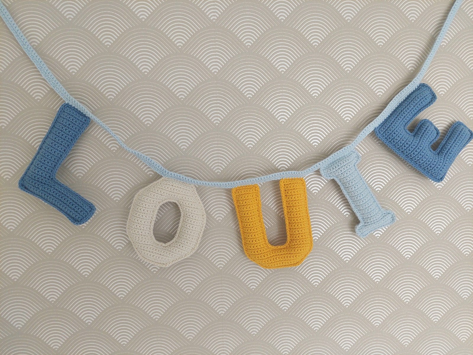 Gehaakte naamslinger | decoratie baby/kinderkamer | cadeau, Ophalen of Verzenden, Nieuw, Handgemaakt, Overige typen