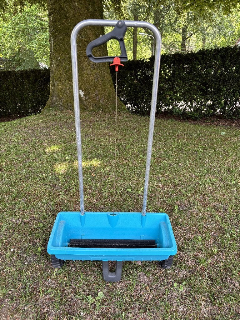 Gardena gazonstrooier / zaai- en meststrooier, Tuin en Terras, Ophalen, Gebruikt, Gardena o.a.