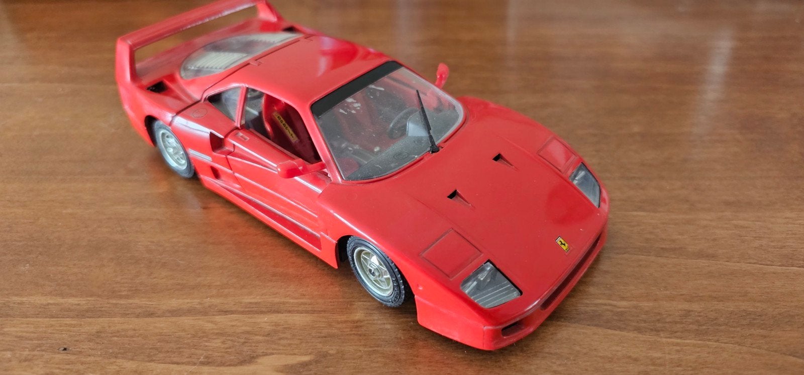 Burago Ferrari F40 - Schaalmodel, Ophalen of Verzenden