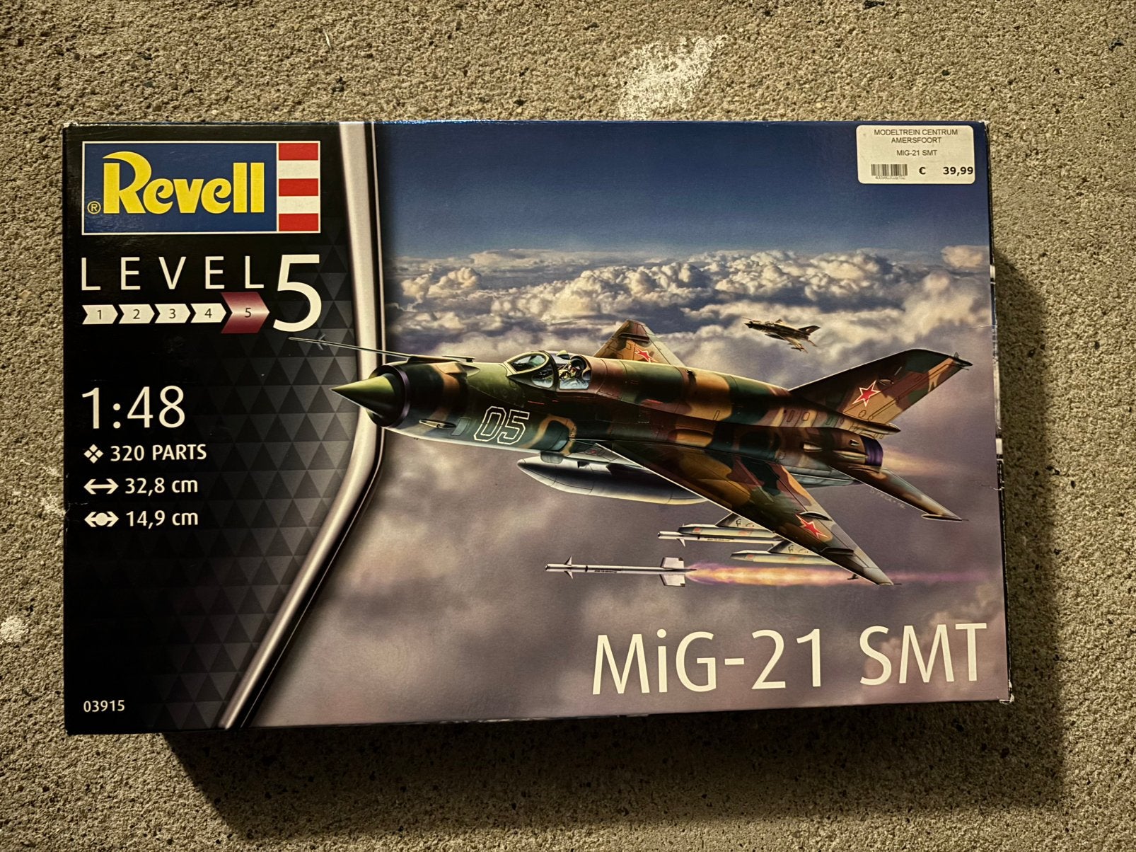 Revell Mig-21 SMT 1/48, Hobby en Vrije tijd, Modelbouw | Vliegtuigen en Helikopters, Verzenden, Revell, Nieuw, Groter dan 1:72