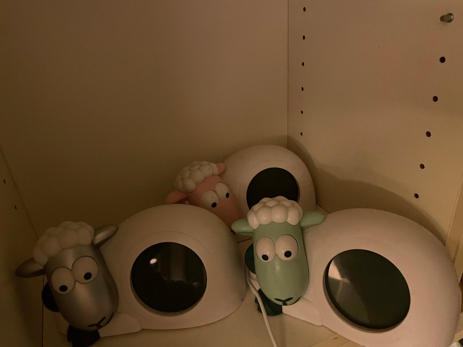 Slaap schaap sam €10 per stuk roze groen zilver, Ophalen