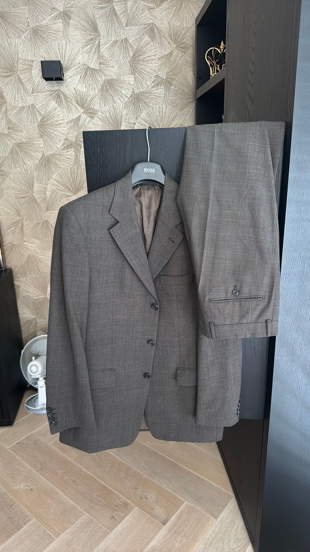 Pak hugo boss, Ophalen of Verzenden, Zo goed als nieuw, Overige maten, Bruin