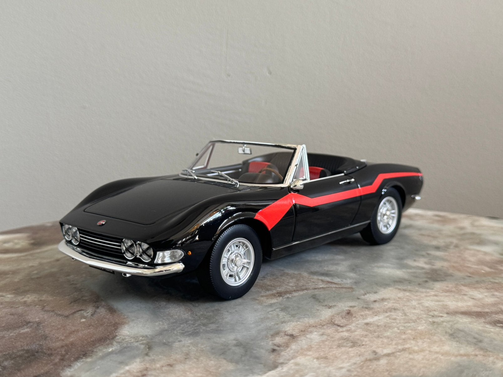 Fiat Dino Spider 1:18 Laudo racing, Ophalen of Verzenden, Zo goed als nieuw, Overige merken
