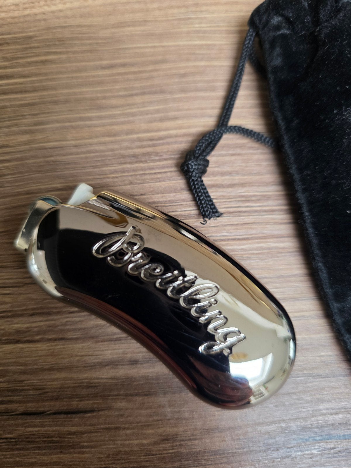 Breitling Aansteker - Zilverkleurig met Zakje, Breitling SA, P.O. Box 1132, 2540 Grenchen, Zwitserland, Ophalen of Verzenden, Zo goed als nieuw