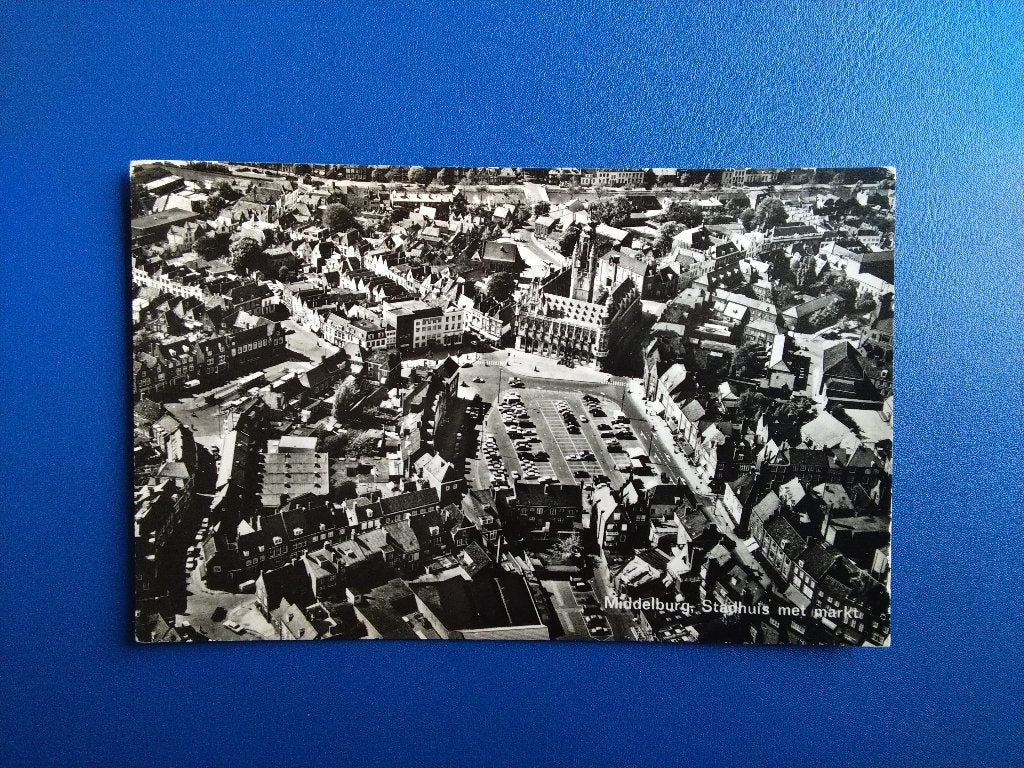 Middelburg, Stadhuis met markt. Klf, Verzenden, 1940 tot 1960, Ongelopen, Zeeland