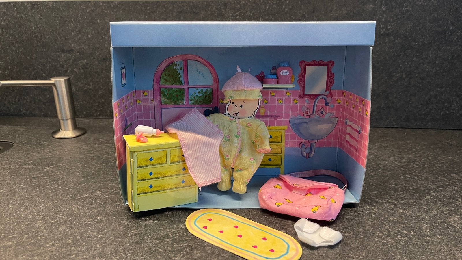 Mini baby born, Kinderen en Baby's, Speelgoed | Poppen, Ophalen, Gebruikt, Babypop