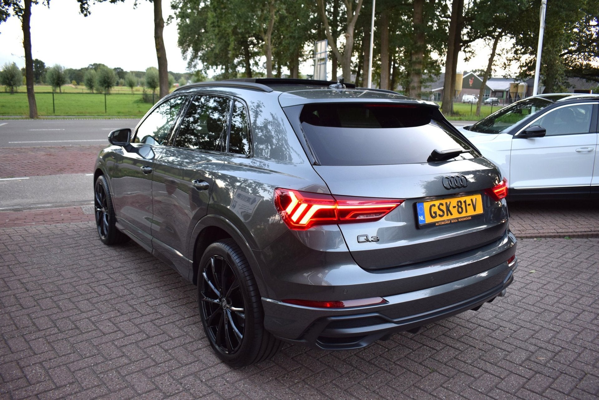 Audi Q3 35 TFSI S-LINE 150PK VIRTUAL/PANODAK/CAMERA/NAVI/CRU, Auto's, Dealer onderhouden, 4 cilinders, 150 pk, 1505 kg