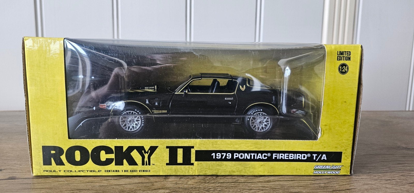 Rocky II Pontiac Firebird T/A 1979 1:24 GreenLight Limited, Hobby en Vrije tijd, Modelauto's | 1:43, Ophalen of Verzenden, Zo goed als nieuw
