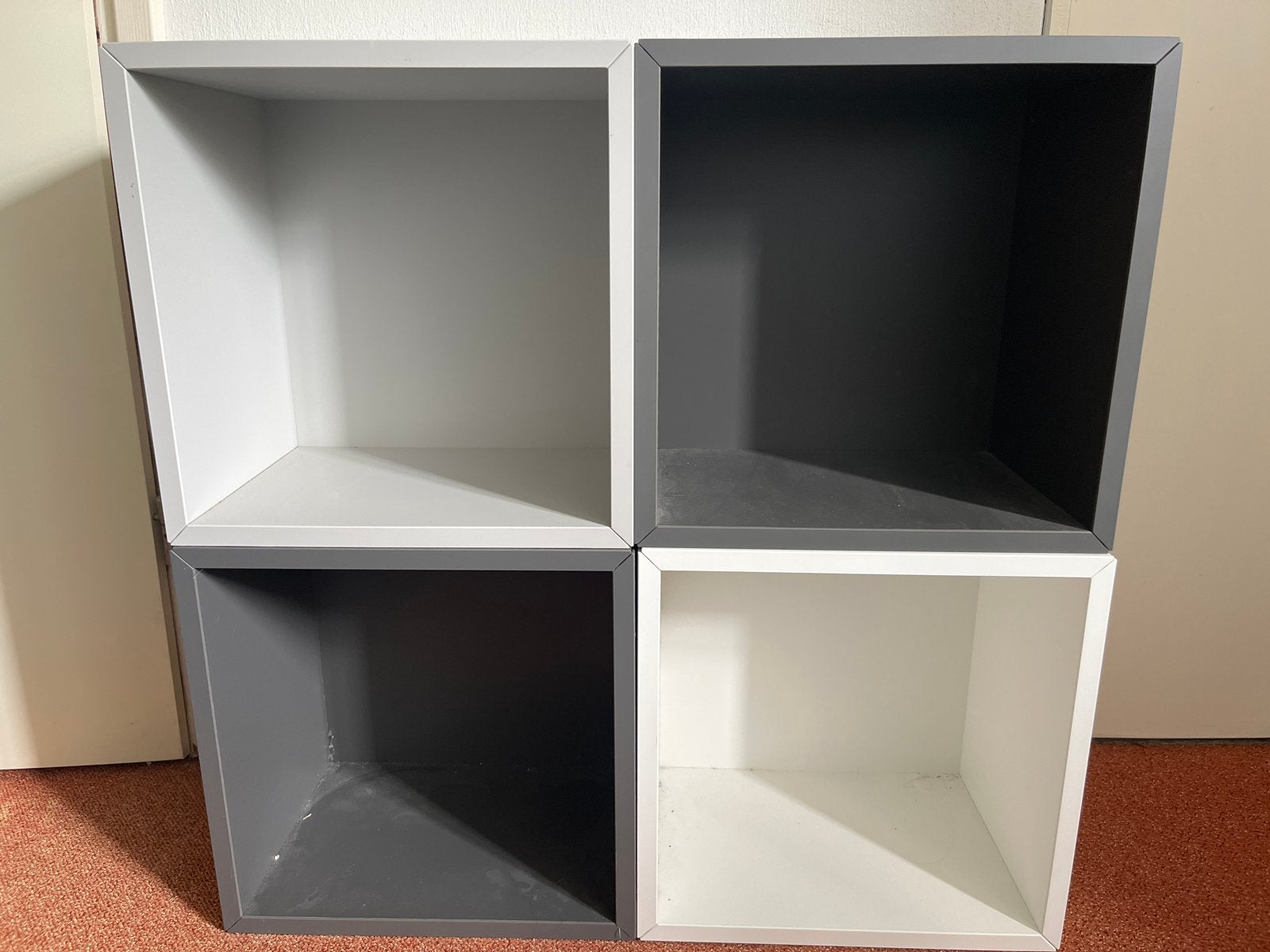 Set van 4 kubusvormige opbergkasten (wit/grijs), Ophalen, Met plank(en), Minder dan 50 cm, Gebruikt