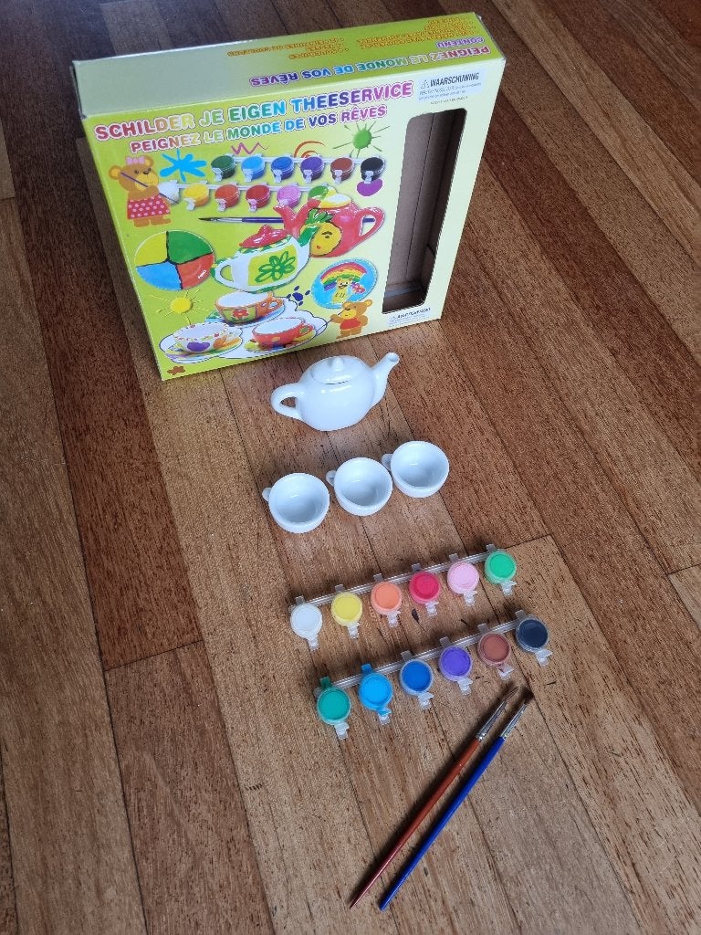 Schilderset voor theeservies, Ophalen of Verzenden, Gebruikt, Knutselen