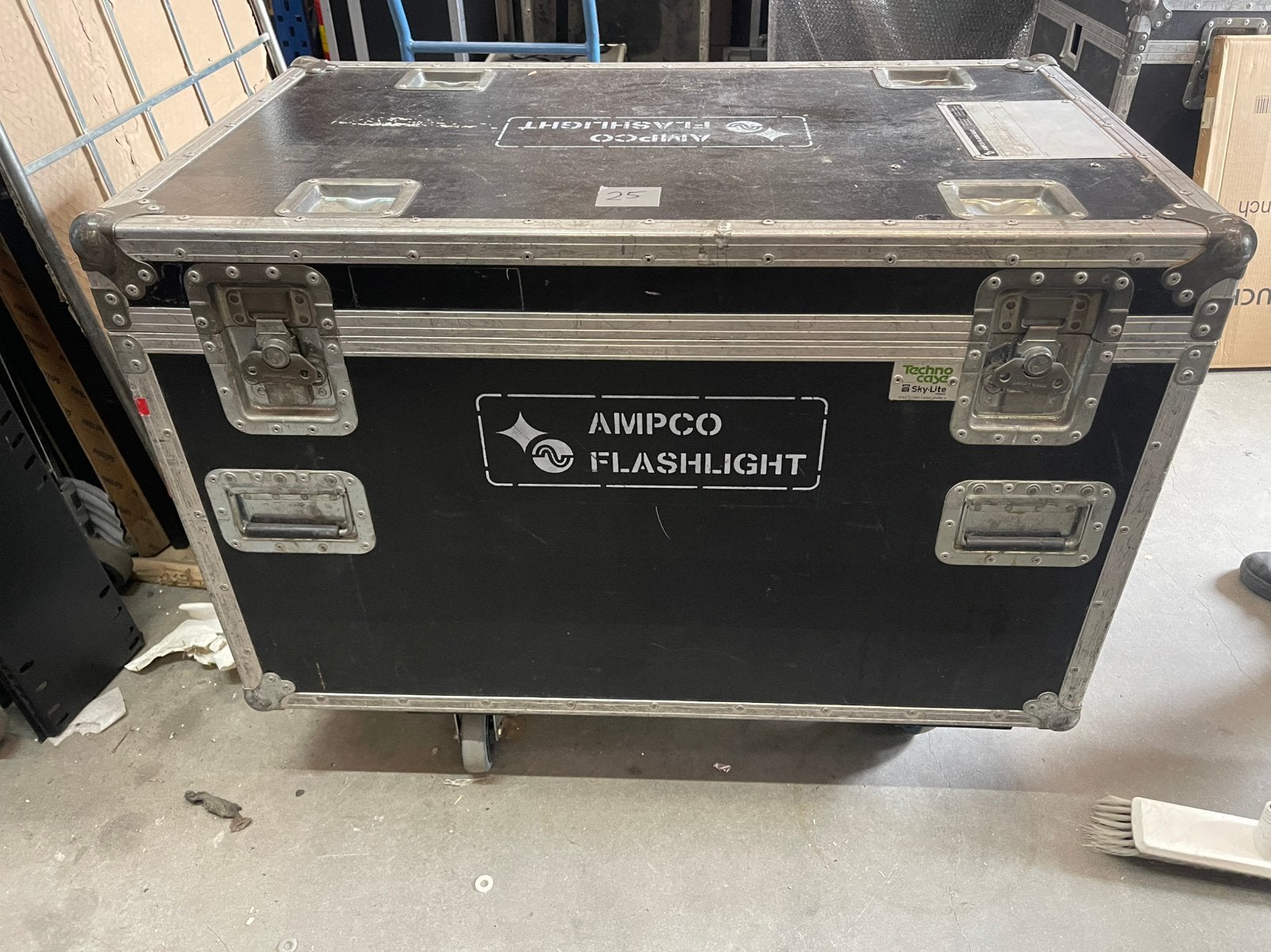 TECHNOCASE Kabelcase 95x55cm 50+8,5cm Hoog Klapdeksel Wheels, Ophalen, Gebruikt, Overige instrumenten, Flightcase