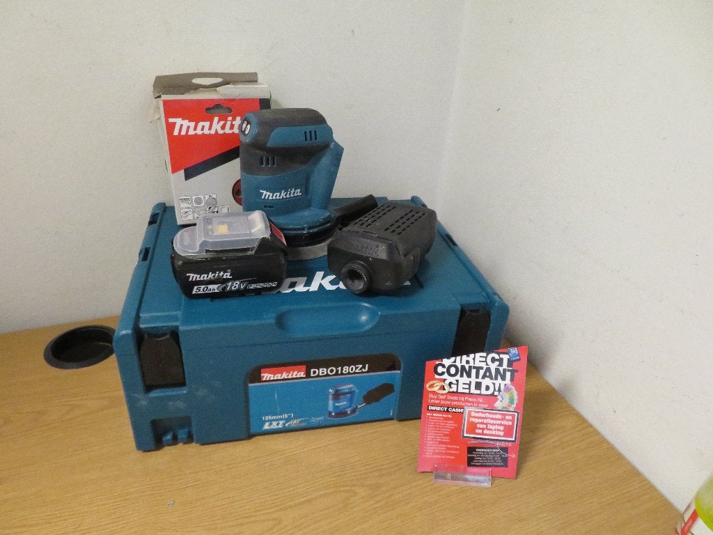 Makita 18V LXT excentrische schuurmachine DBO180, Doe-het-zelf en Verbouw, Gereedschap | Schuurmachines, Ophalen, Gebruikt, Minder dan 600 watt