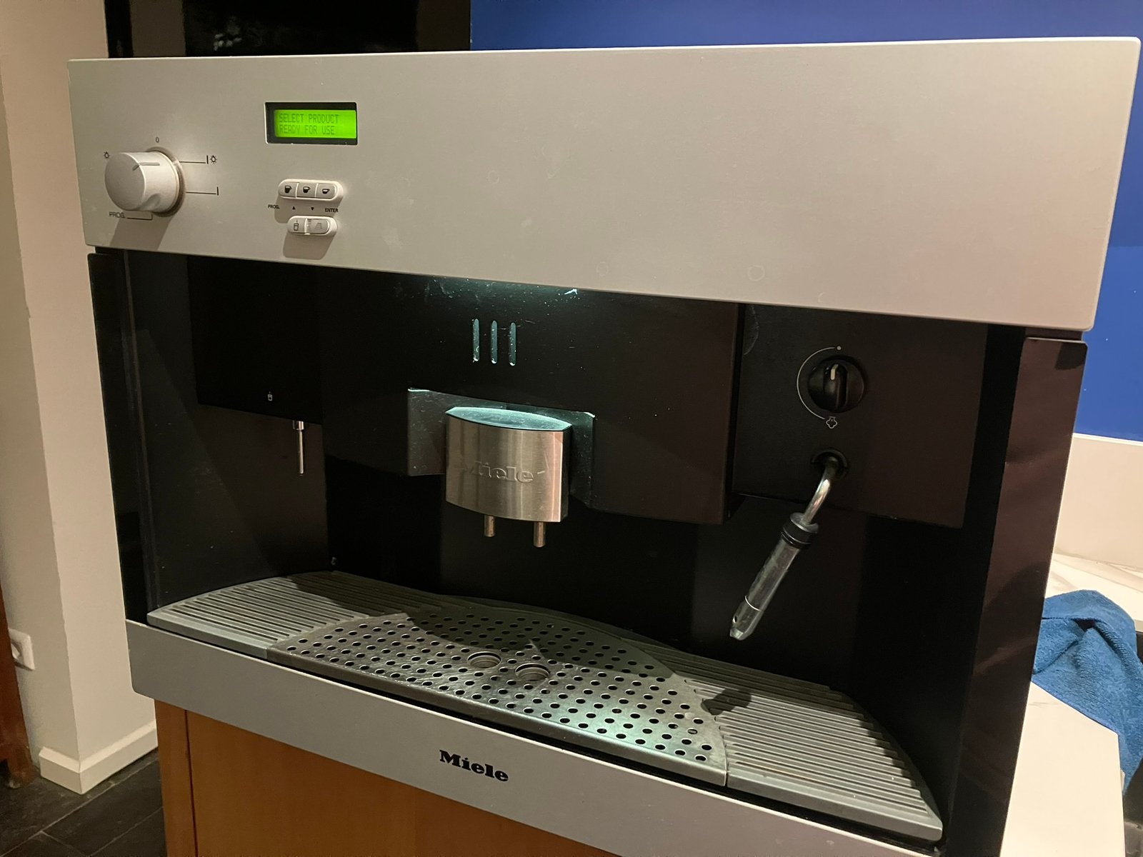 Miele CVA 620 Inbouw koffiemachine, volledig werkend, Ophalen, Zo goed als nieuw, Koffiemachine