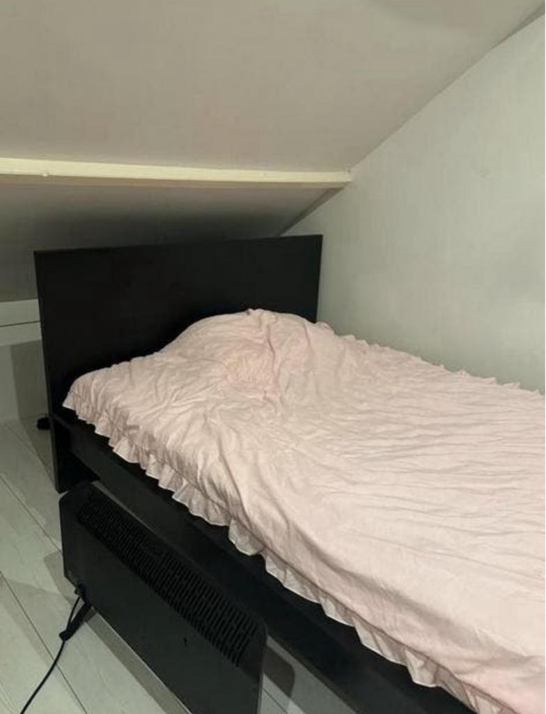 Ikea bed zelf demonteren, Ophalen of Verzenden, Zo goed als nieuw, Tweepersoons, 140 cm
