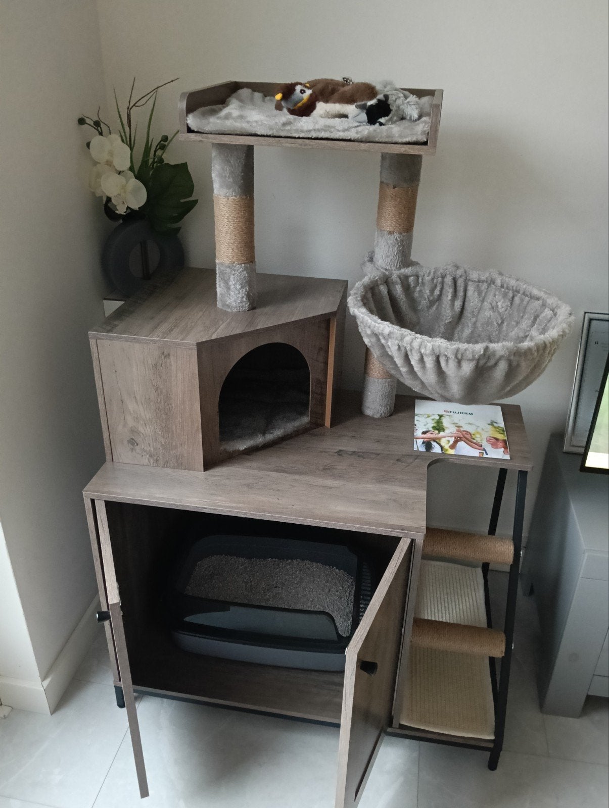 katten huis, Ophalen, Zo goed als nieuw, Krabpaal