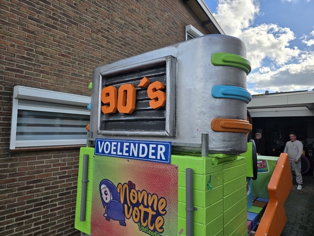 Carnavalswagen opbouw - 90's, disco, retro, Ophalen, Gebruikt, Feestartikel, Carnaval