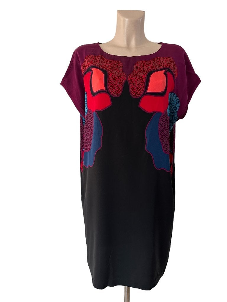 Diane von Furstenberg jurk M, Zwart, Ophalen of Verzenden, Zo goed als nieuw, Onder de knie