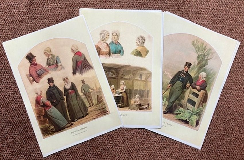 Prenten / platen Provincie Utrecht - klederdrachten, Antiek en Kunst, Antiek | Schoolplaten, Ophalen of Verzenden, Aardrijkskunde