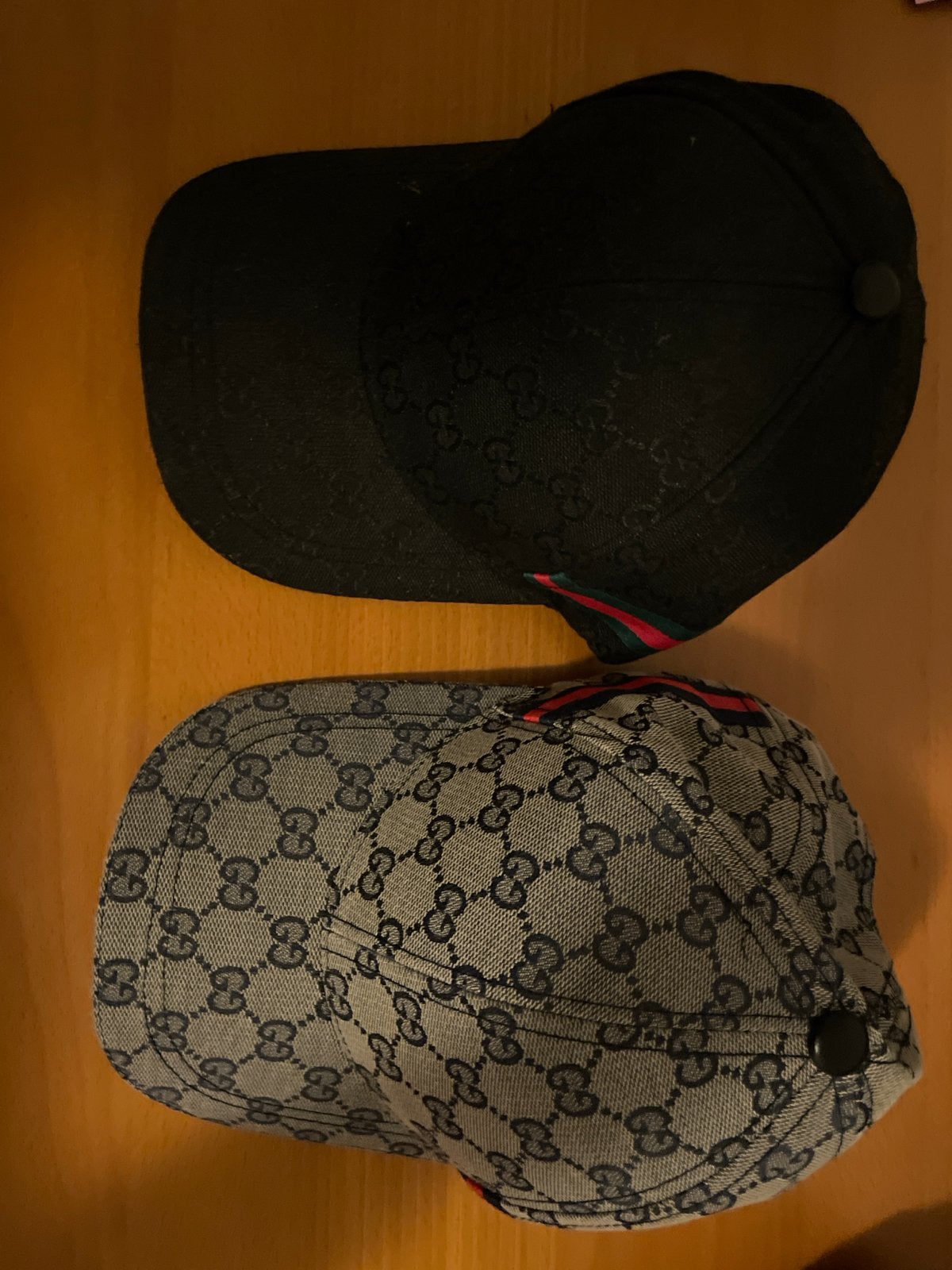Twee gloednieuwe Gucci petten (replica), Ophalen of Verzenden, Nieuw, One size fits all, Pet