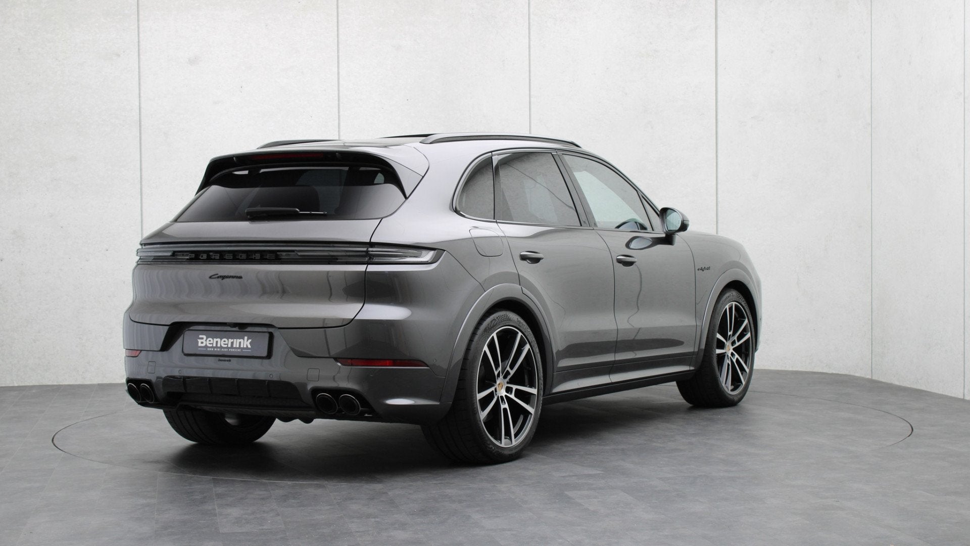 Porsche Cayenne 3.0 E-Hybrid SportDesign | Stoelventilatie |, Gebruikt, 2995 cc, Automatische klimaatregeling, Hybride Elektrisch/Benzine