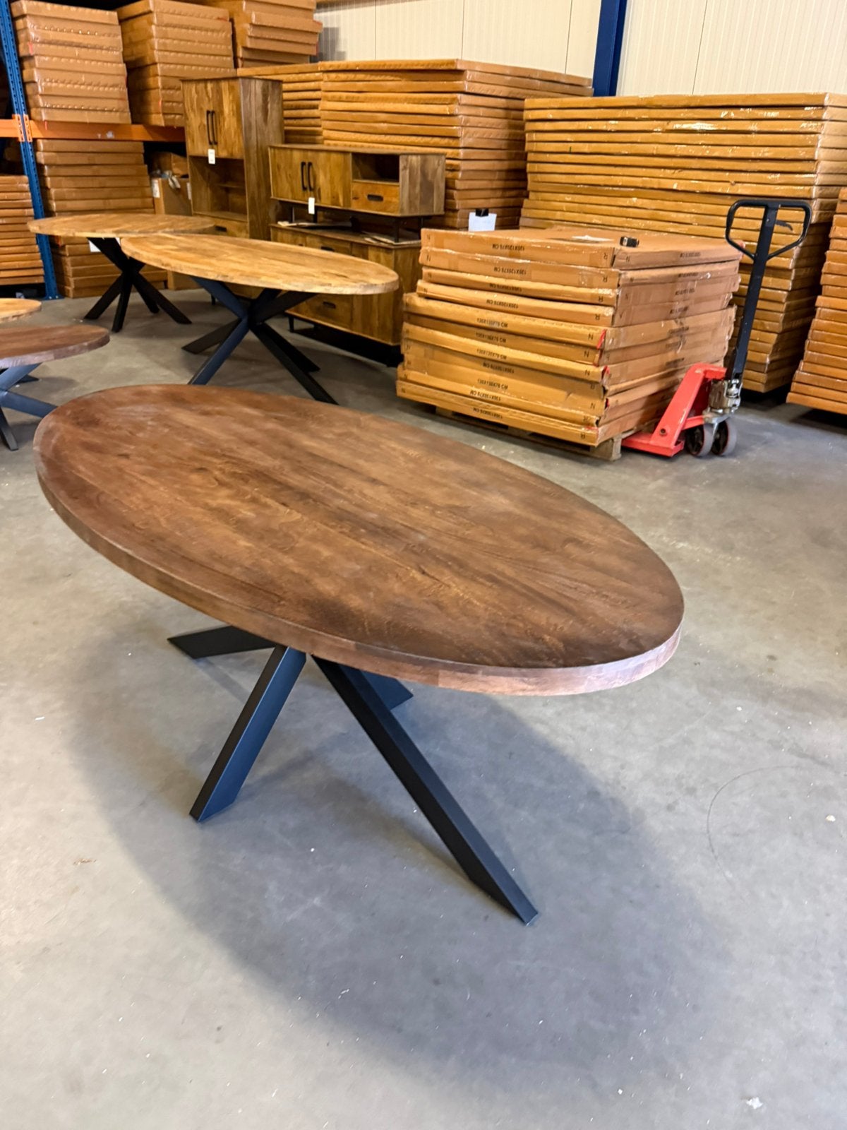 Nieuw unieke kleur ovale mango hout eettafel in walnoot, Ophalen, 100 tot 150 cm, Ovaal, Nieuw
