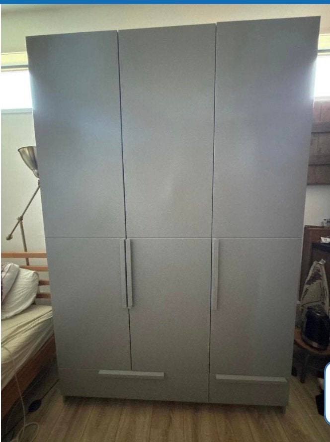 Al uit elkaar! Woood Pure 3-deurs kledingkast 215x142x60, Gebruikt, 100 tot 150 cm, 200 cm of meer, Ophalen of Verzenden