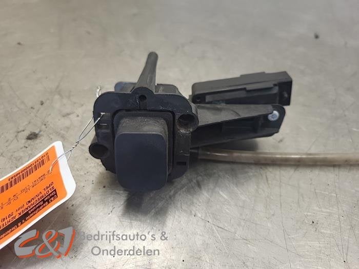 Slotmechaniek Achterklep van een Opel Vivaro, Gebruikt, -, -, Opel