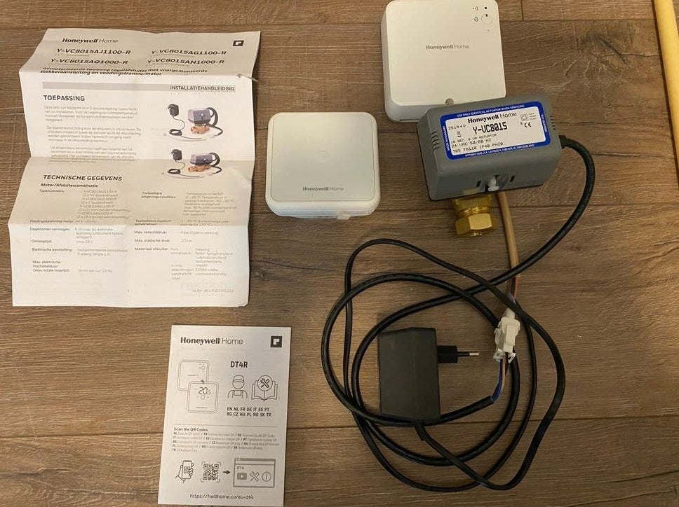 Honeywell Home DT4R Thermostaat met Y-UC8015 klep, Thermostaat, Minder dan 30 cm, Nieuw, Minder dan 60 cm