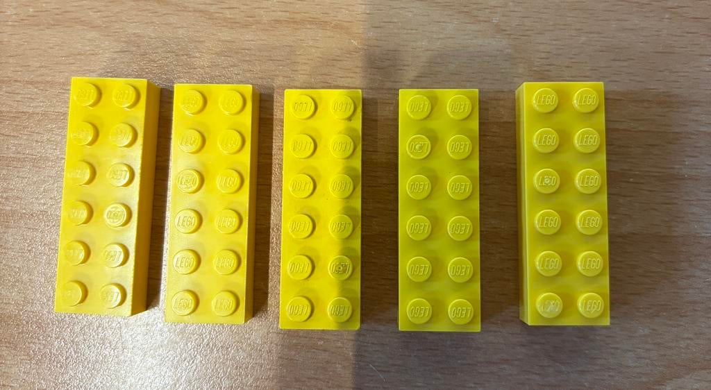 LEGO Steen geel 2 x 6 (2456) p/st, Kinderen en Baby's, Speelgoed | Duplo en Lego, Ophalen of Verzenden, Gebruikt, Losse stenen
