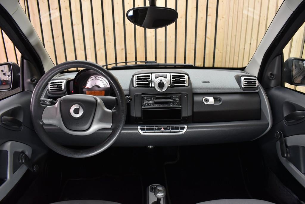 Smart Fortwo coupé 1.0 mhd Pure 116dkm Airco Automaat 2e ei, Automaat, Euro 5, Gebruikt, 18 €/maand