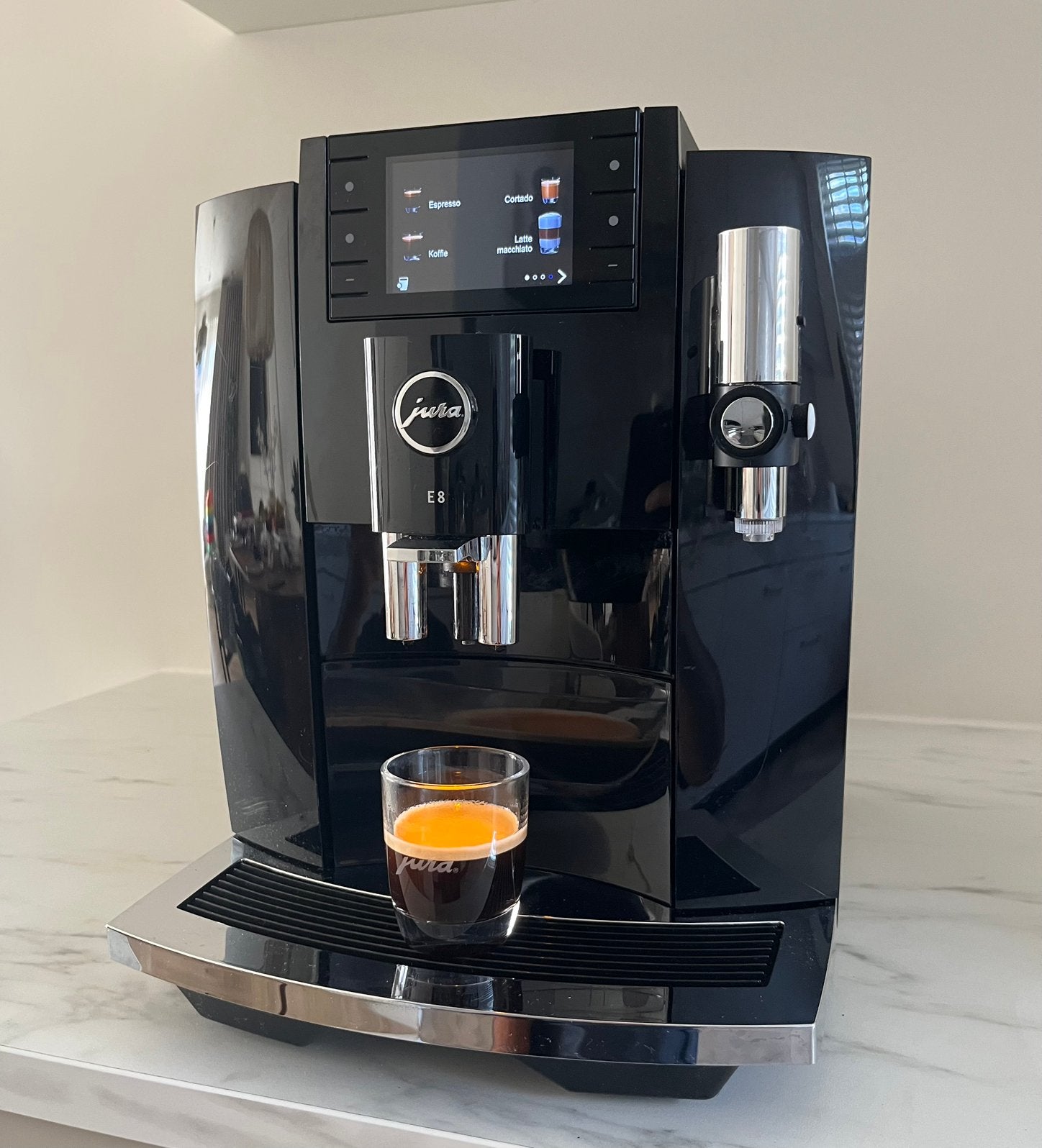 Jura E8 EC koffiemachine (1800 bereidingen!!), Afneembaar waterreservoir, 10 kopjes of meer, Koffiemachine, Ophalen of Verzenden
