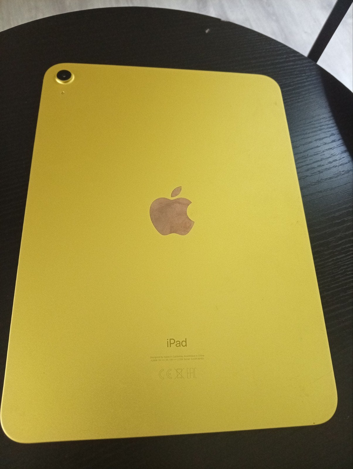 Gele Apple iPad - Afmetingen onbekend, Computers en Software, Gebruikt, Overige kleuren, Apple iPad, 64 GB