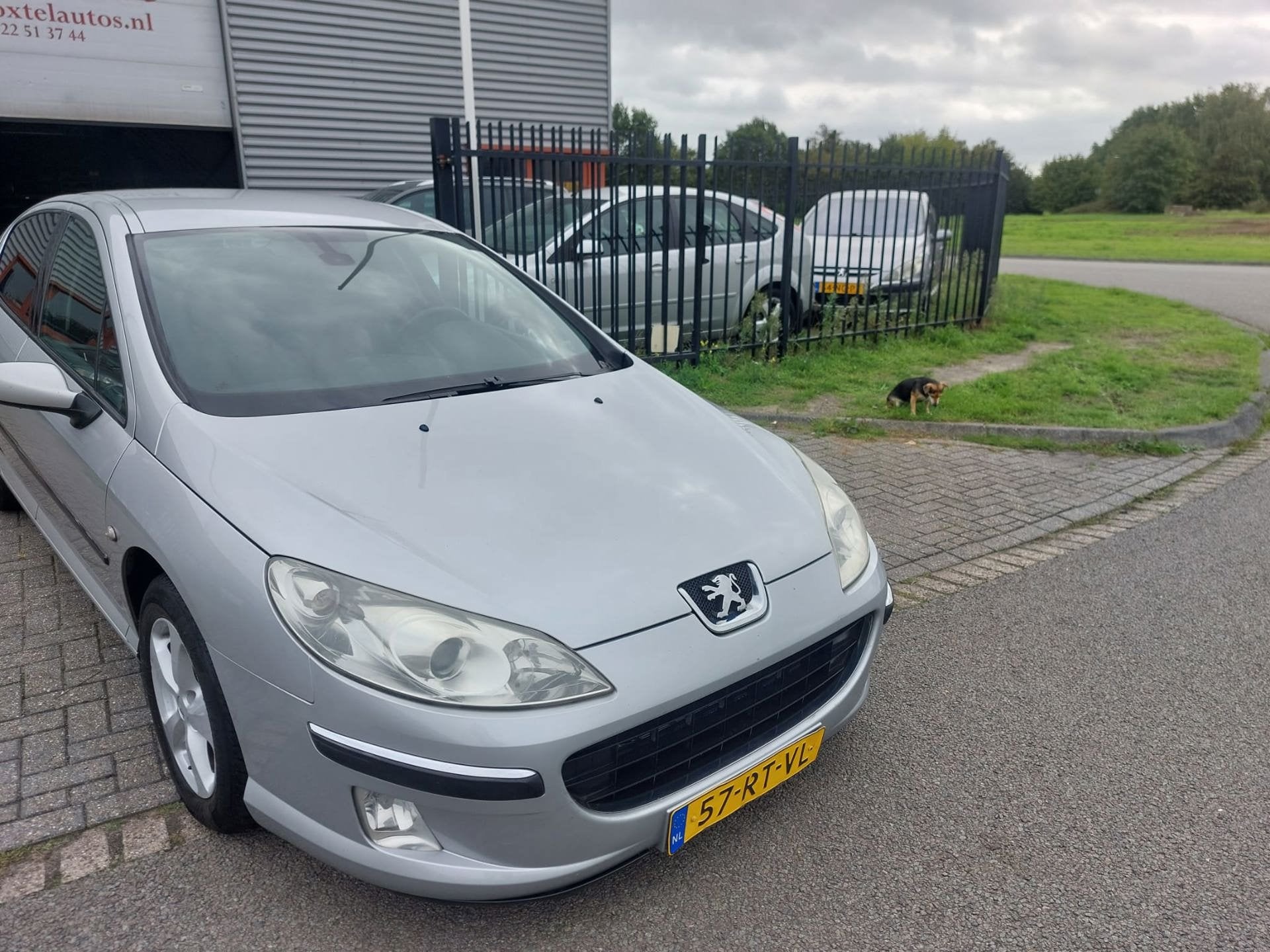Peugeot 407 1.8-16V XR Pack met ruilmotor bij 300.000 km, Stof, Gebruikt, Metallic lak, 4 cilinders