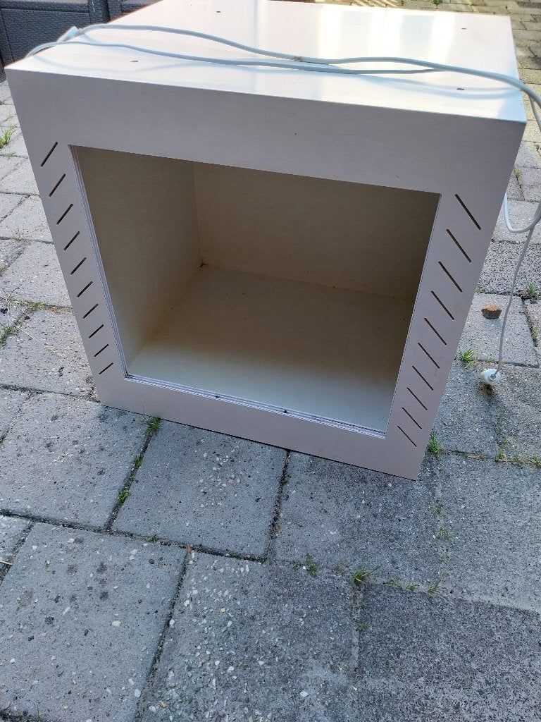 Twee kunststof terraria te koop, Dieren en Toebehoren, Ophalen, Gebruikt, Terrarium of Paludarium