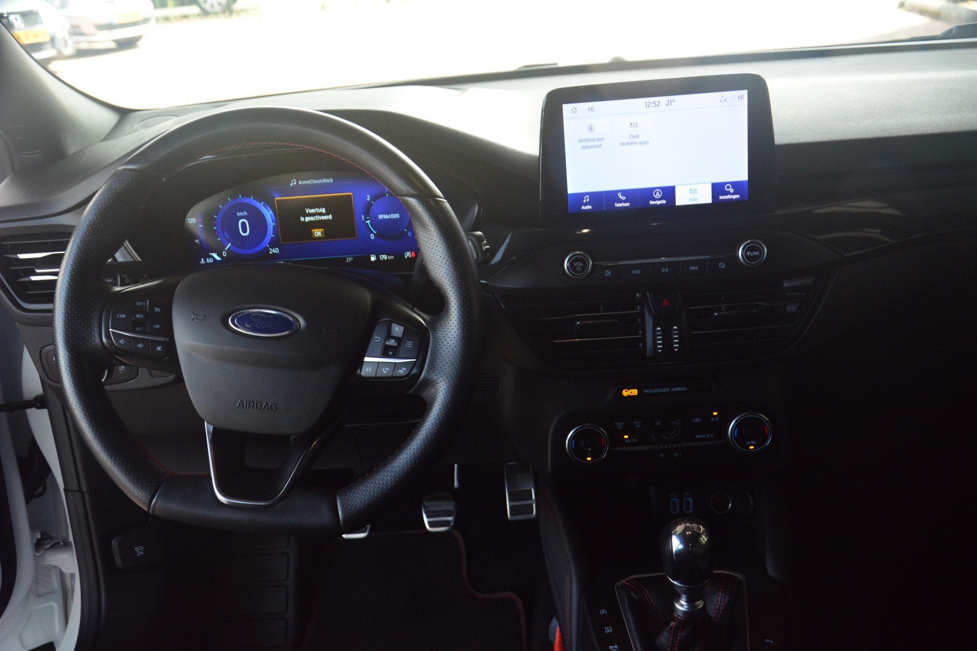 Ford FOCUS Wagon 1.5 EcoBlue ST Line X Business Nederlandse, Auto's, Ford, Stof, Gebruikt, 4 cilinders, Automatische klimaatregeling