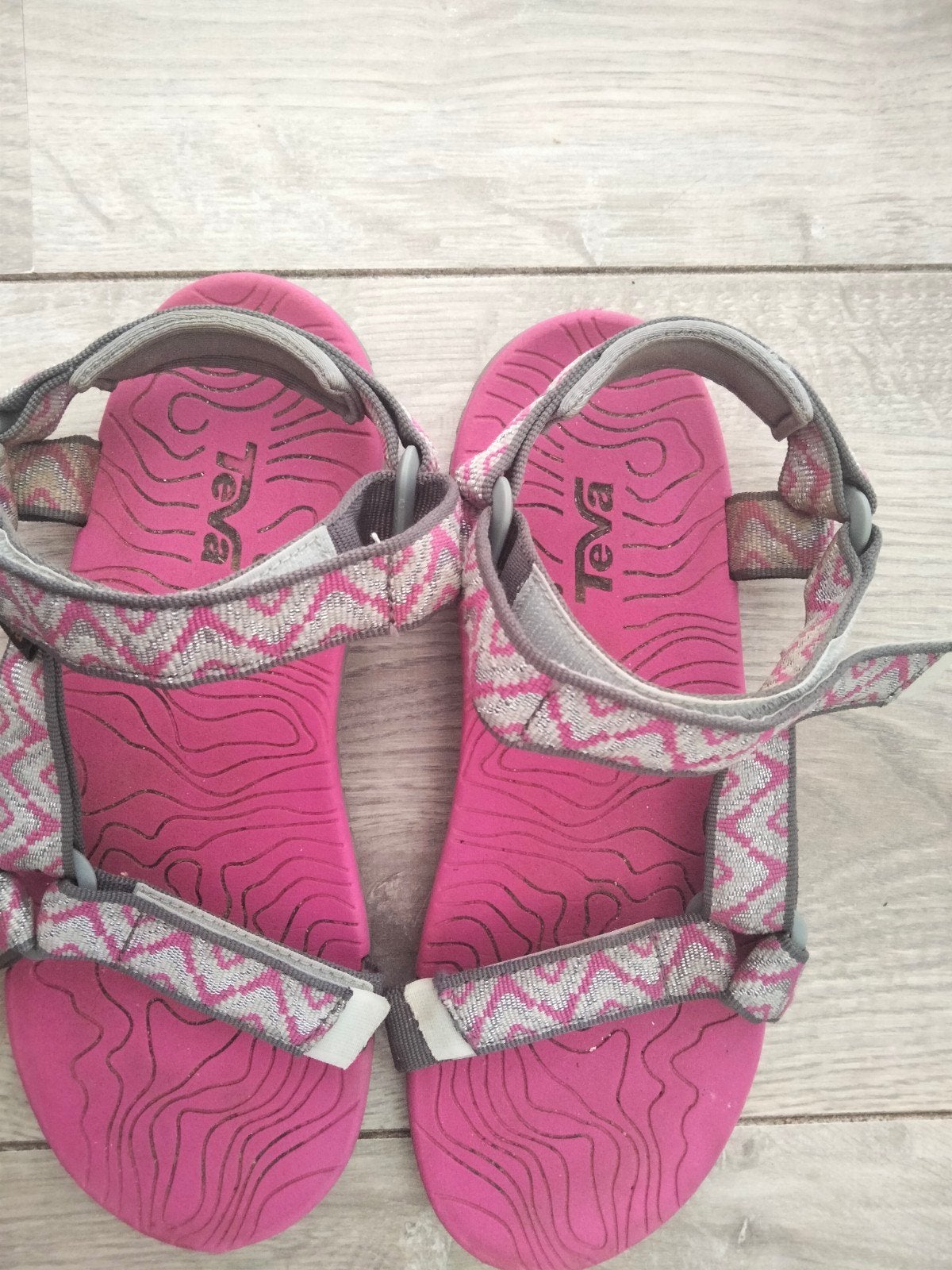 Mooie paarse TEVA dames sandalen!, Overige kleuren, Zo goed als nieuw, Teva, Sandalen of Muiltjes