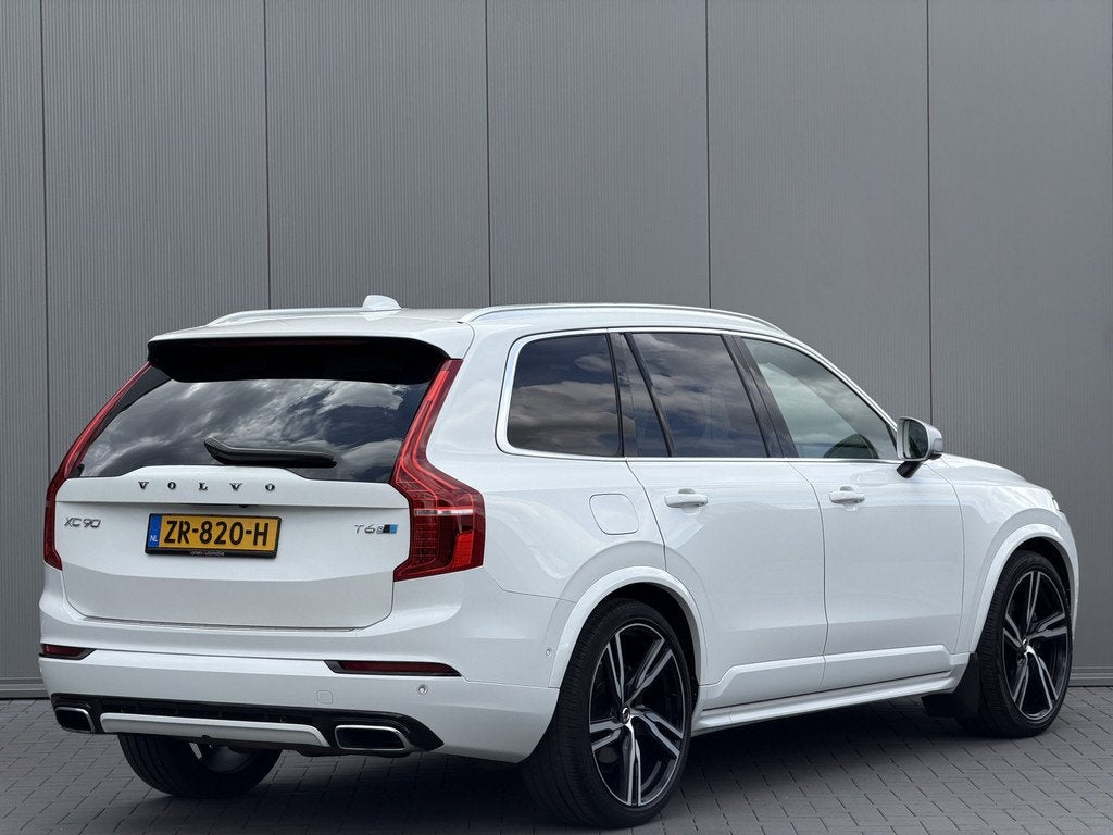 Volvo XC90 T6 AWD R-Design 7-Persoons | Panorama | B&W | Luc, Gebruikt, 4 cilinders, 1969 cc, 7 stoelen