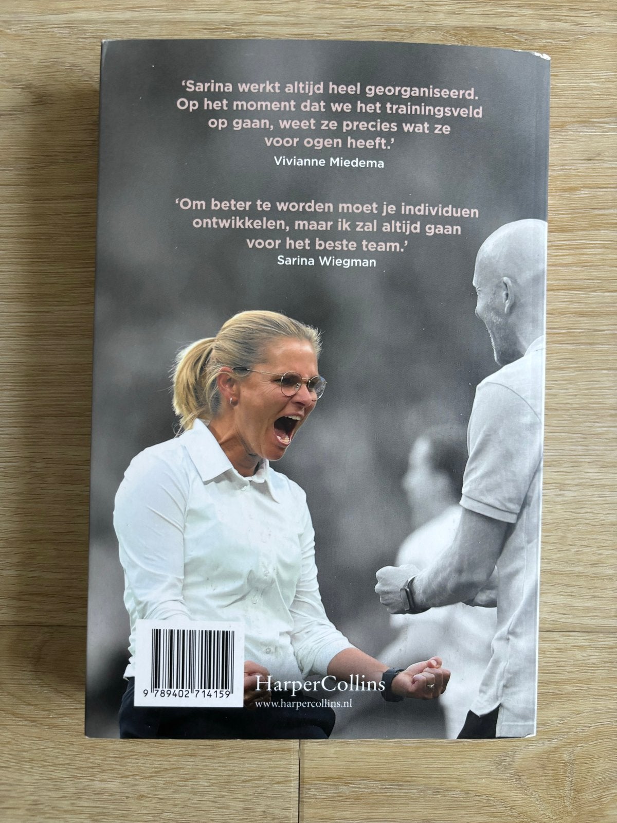 What It Takes - Sarina Wiegman (Boek), Ophalen of Verzenden, Zo goed als nieuw, Nederland